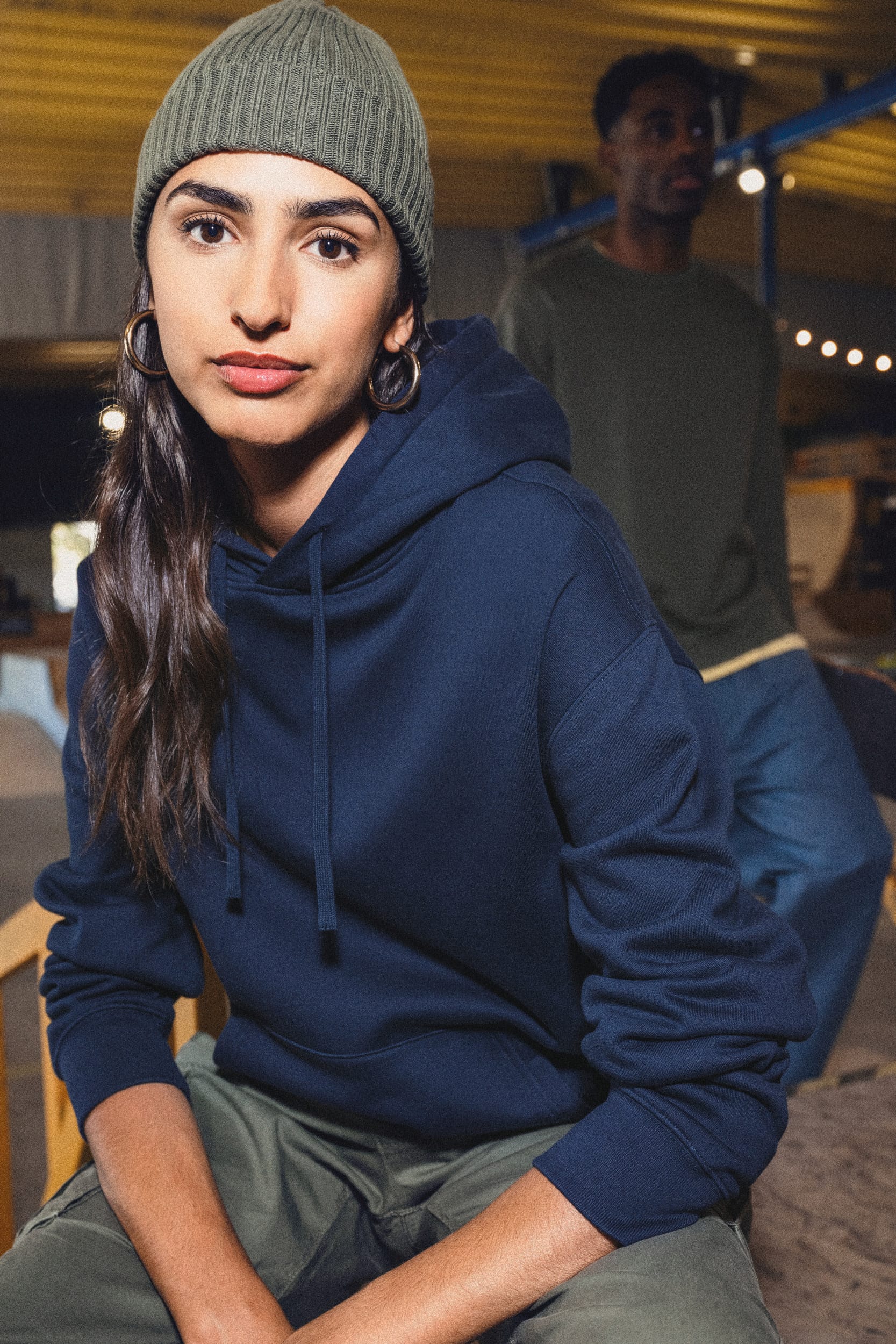 Sweat capuche épaules tombantes — NS436 (Native Spirit) – Image 3